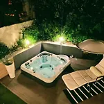 Luxury With Private Pool And Sauna Near Split , Sea View Apartment Podstrana