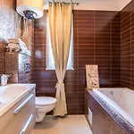 Luxury With Private Pool And Sauna Near Split , Sea View Apartment